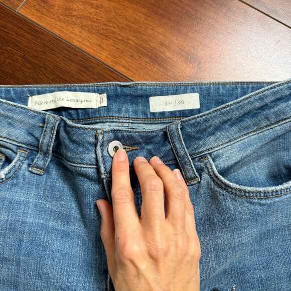 Anthropologie Pilcro and The Letterpress Sheer Embroidered Hem Jeans Sz 26 - Picture 3 of 5